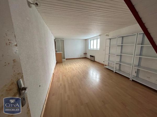 Local professionnel à louer 158m² Périgny (17180)