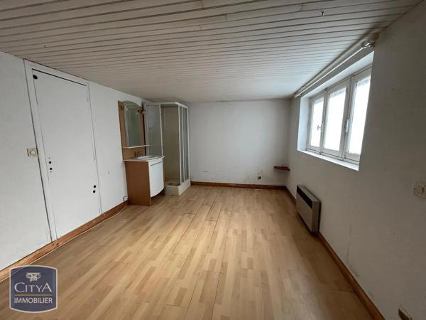 Local professionnel à louer 158m² Périgny (17180)