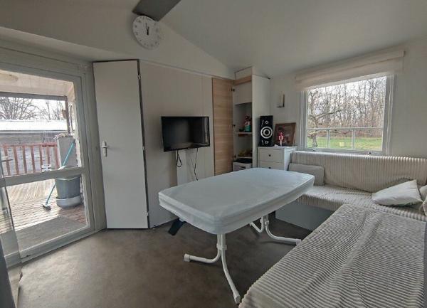 Maison à vendre    2 pièces •  Les Bordes