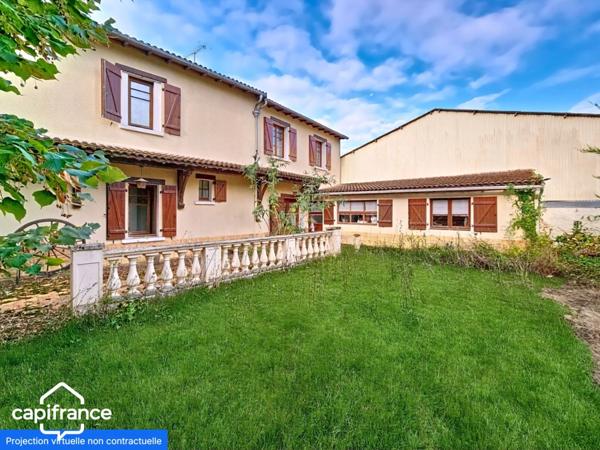Maison avec potentiel de division parcellaire sur près de 3000 m², THOUARS (79)
