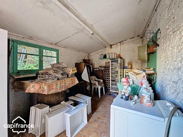 Maison avec potentiel de division parcellaire sur près de 3000 m², THOUARS (79)