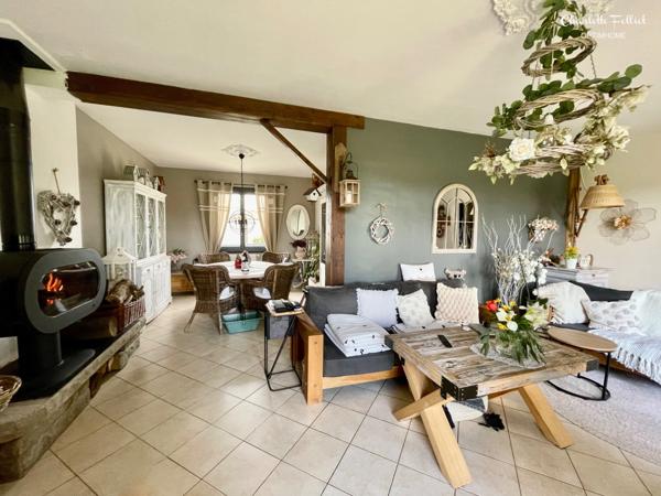 Maison rénovée avec appartement indépendant- 6 pièces - 170 m2