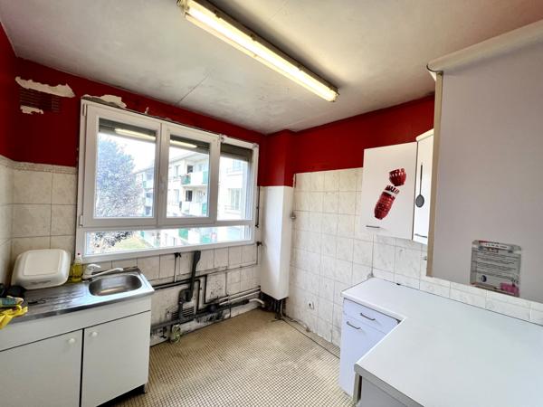 Bondy (93140) 4 Pièces avec balcon, parking, box, cave