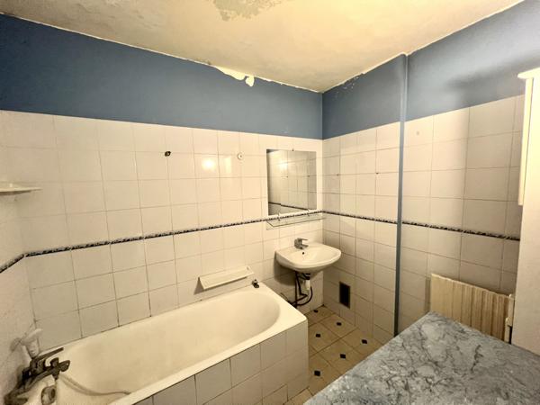 Bondy (93140) 4 Pièces avec balcon, parking, box, cave