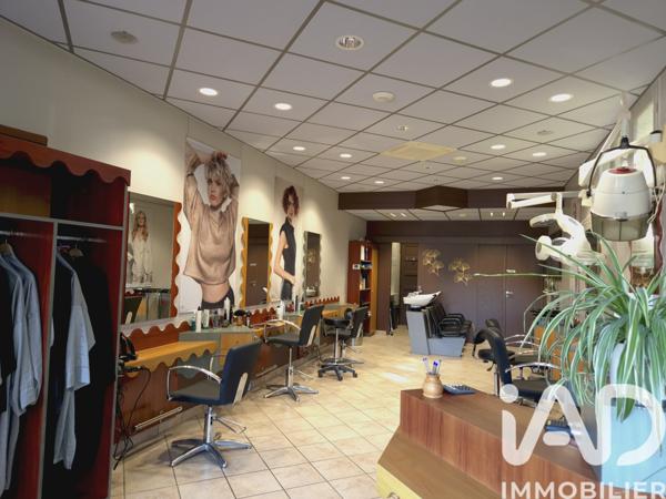 Esthétique, Coiffure​ à vendre 42 m² La Ravoire