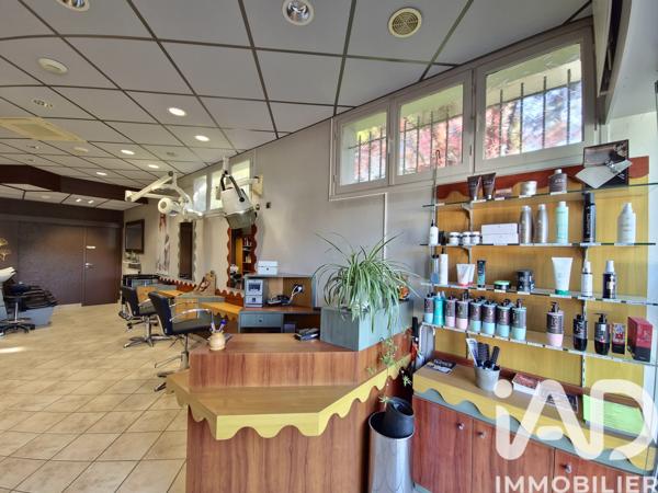 Esthétique, Coiffure​ à vendre 42 m² La Ravoire