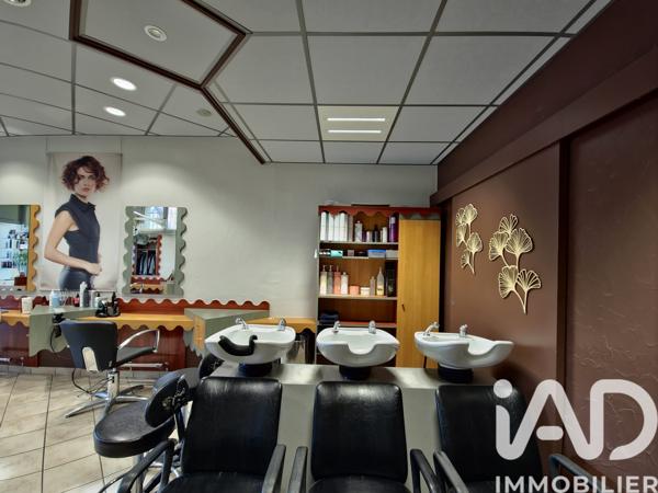 Esthétique, Coiffure​ à vendre 42 m² La Ravoire