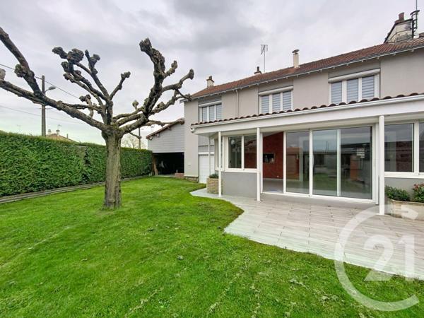 Maison à vendre  7 pièces - 138 m2 LE MAY SUR EVRE - 49