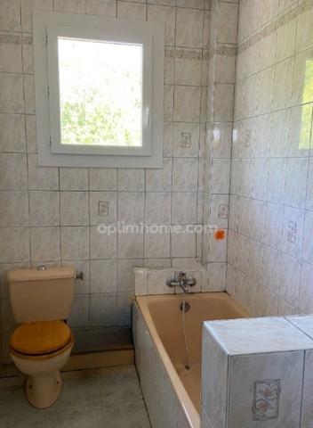 Maison 132 m² avec garage et dépendances