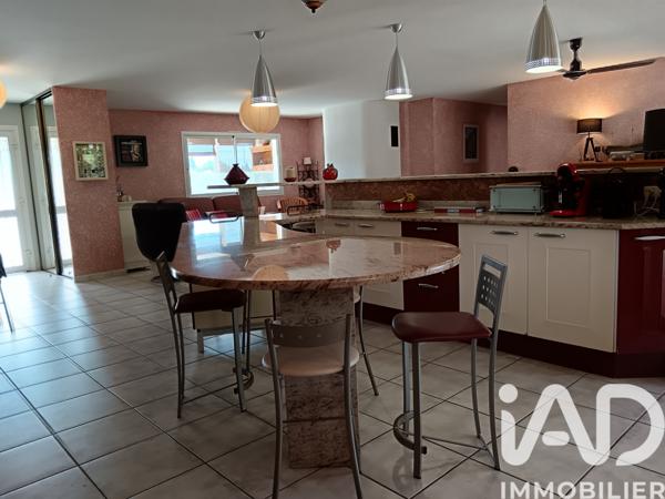 Maison à vendre 6 pièces 162 m² Le Soler