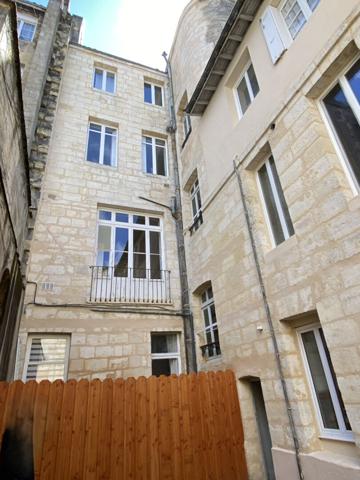 BORDEAUX COURS CLEMENCEAU - Immeuble bourgeois de rapport en pierre