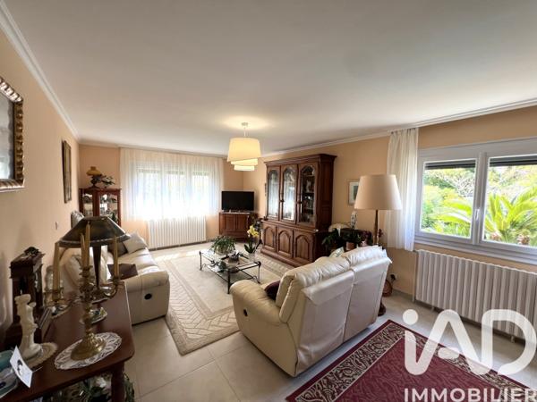 Maison à vendre 5 pièces 107 m² Le Pradet