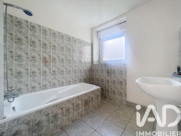 Maison à vendre 4 pièces 122 m² La Prénessaye