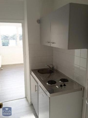 Appartement à louer 1 pièce 19.54m² Chambray-lès-Tours (37170)