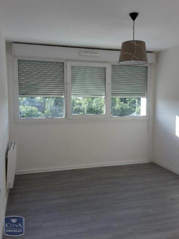 Appartement à louer 1 pièce 19.54m² Chambray-lès-Tours (37170)