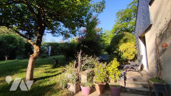 Maison atypique rénovée 4 chambres, garage et grand jardin