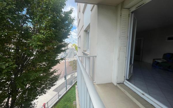 Appartement à vendre    2 pièces • 62,68 m2 Vénissieux