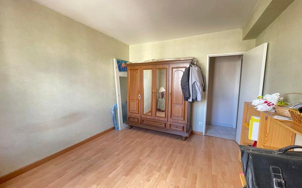Appartement à vendre    2 pièces • 62,68 m2 Vénissieux