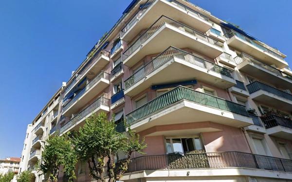 Appartement à vendre    3 pièces • 66,05 m2 Nice