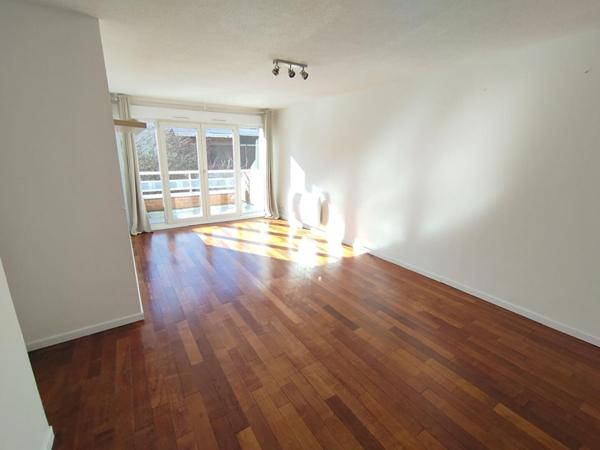 A LOUER : T2 à LILLE • Gambetta • 860 € CC • Réf. G122