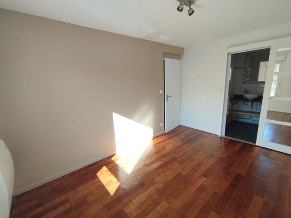 A LOUER : T2 à LILLE • Gambetta • 860 € CC • Réf. G122