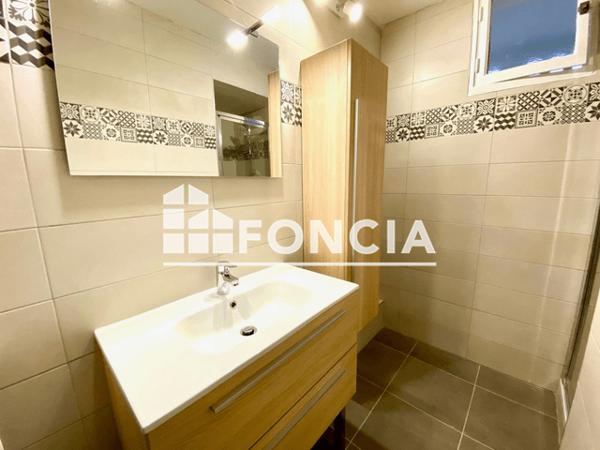 Location Appartement 4 pièces 65 m² - LE FOUQUET- CHEMIN PRE BATAILLE Vitrolles 13127