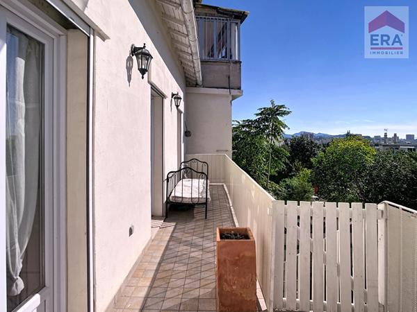A VENDRE MARSEILLE 13014 MAISON T4 AVEC JARDIN ET CAVE AMENAGEE EN T3