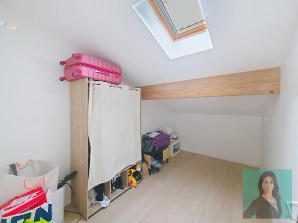 Appartement T3 avec terrasse1er et dernier étage