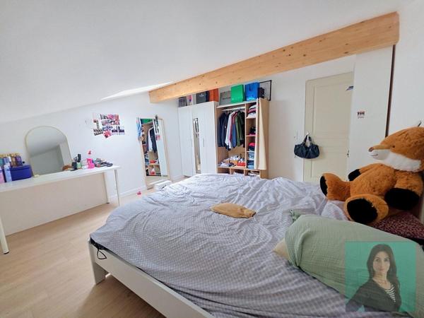 Appartement T3 avec terrasse1er et dernier étage