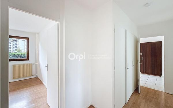 Appartement à louer    3 pièces • 66,01 m2 Albertville