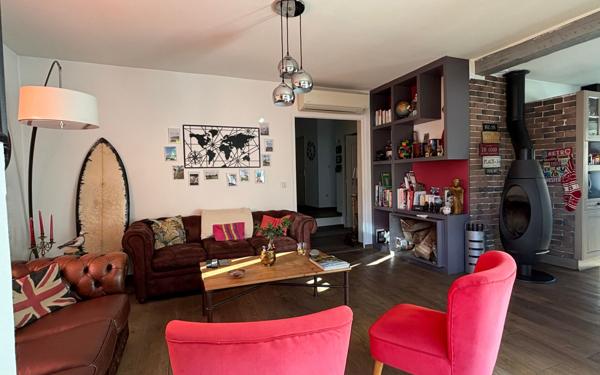 Maison à vendre    4 pièces • 98 m2 Carnoux-en-Provence