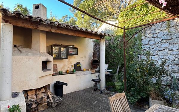 Maison à vendre    4 pièces • 98 m2 Carnoux-en-Provence