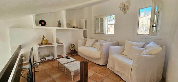 Splendide maison de village avec  jardinet et terrasses