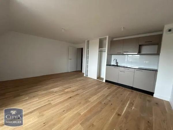 Appartement à louer 1 pièce 36m²