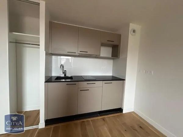 Appartement à louer 1 pièce 36m²