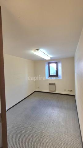 Rare en exclusivité – Maison/immeuble de Bureaux TARBES (65)