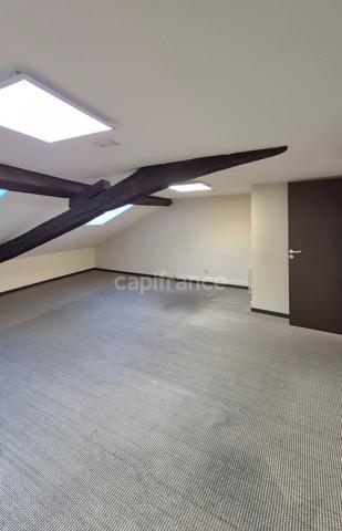 Rare en exclusivité – Maison/immeuble de Bureaux TARBES (65)