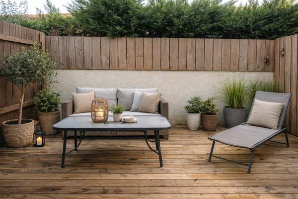 Maison Duplex lumineuse avec jardin au calme