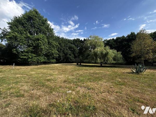 A VENDRE SENE Proche Golfe, MAISON D'ARCHITECTE SUR PARC DE 5 409 M² 