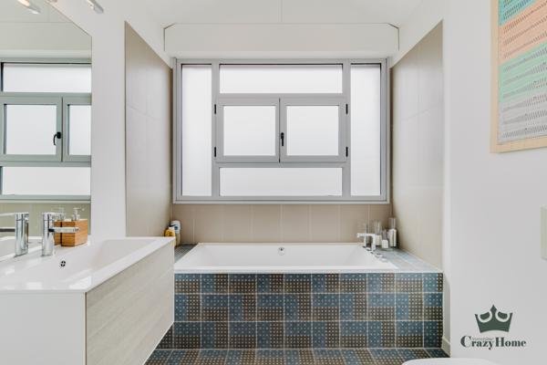 Maison 5 pièce(s) 4 chambre(s) 164 m²