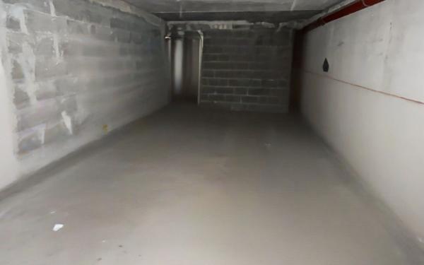 Stationnement à vendre    17 m2 Bandol