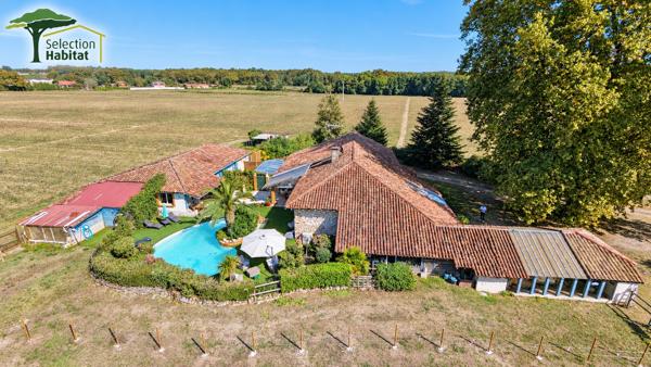 Ensemble immobilier d'exception de 380 m² hab. , piscine, dépendances et revenus locatifs Riviere saas et gourby