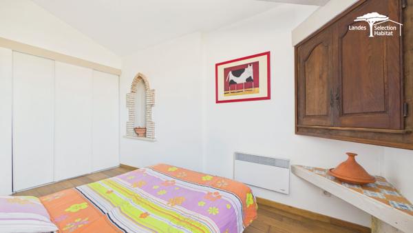 Ensemble immobilier d'exception de 380 m² hab. , piscine, dépendances et revenus locatifs Riviere saas et gourby
