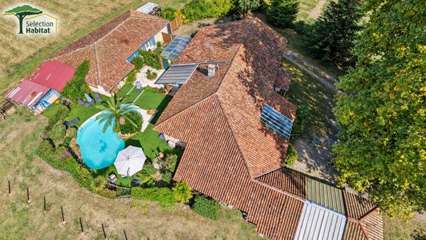 Ensemble immobilier d'exception de 380 m² hab. , piscine, dépendances et revenus locatifs Riviere saas et gourby