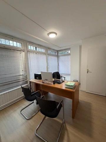 Location Bureau 65 m2 à Paris 15