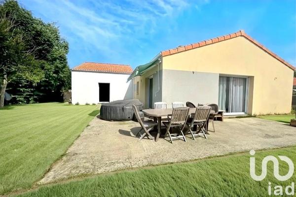 Maison à vendre 5 pièces 118 m² Saint-Père-en-Retz