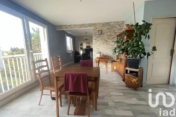 Appartement à vendre 4 pièces 72 m² Sainte-Geneviève-des-Bois