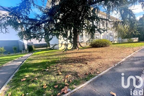 Appartement à vendre 4 pièces 72 m² Sainte-Geneviève-des-Bois