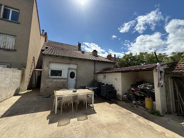 Immeuble 5 pièces 172.7 m2