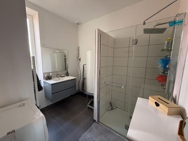 Immeuble 5 pièces 172.7 m2